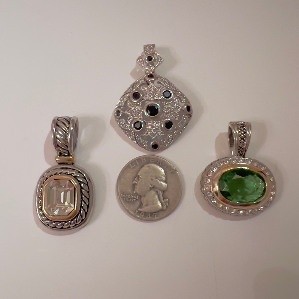 Lovely Pendant Bundle 🌼 - Picture 6 of 6